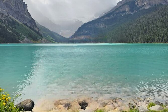 Private Transfer from Banff to Calgary or Calgary Airport - The SUV, luggage, and comfort