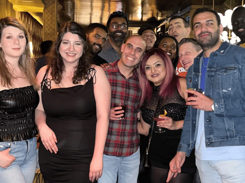 Pub Crawl Toronto - Drink discounts, free shots, and sensible expectations