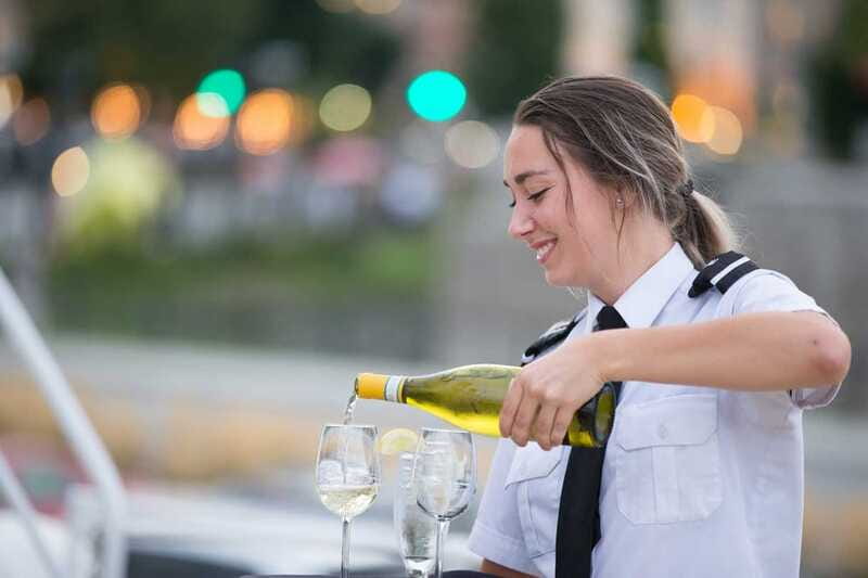 Québec City: 3 or 5-Course Dinner Cruise with DJ & Dancing - Is $127 a fair price?