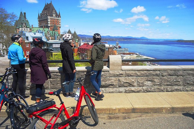 Quebec City: Electric Bike Tour - The Plains of Abraham and the city’s turning point