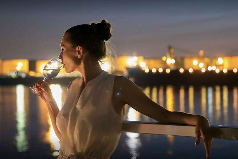 Québec City: Evening Cruise with Live DJ - Is the 2-hour or 3.5-hour cruise better?