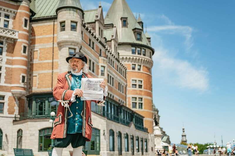 Quebec City: Guided Tour of Fairmont Le Château Frontenac - The outdoor introduction and grand exterior