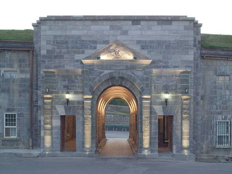 Quebec: La Citadelle de Québec Ticket and Guided Tour - Practical advice for a smoother visit