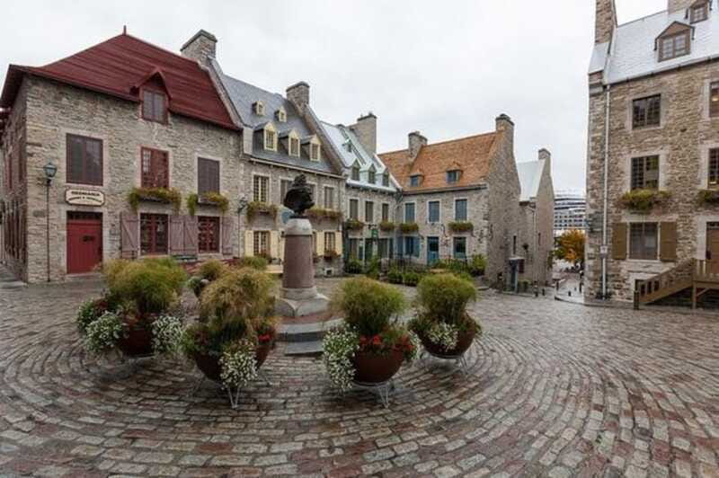 Quebec : Old Town Walking Tour With A Local Guide - Terrasse Dufferin and the St. Lawrence River
