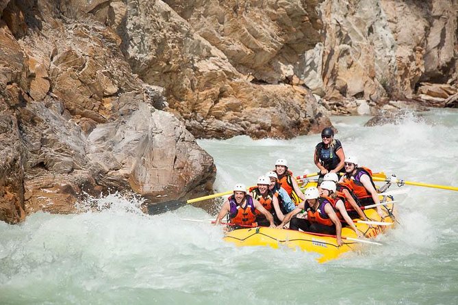 Rafting Adventure on the Kicking Horse River - From Lafontaine Road to the river