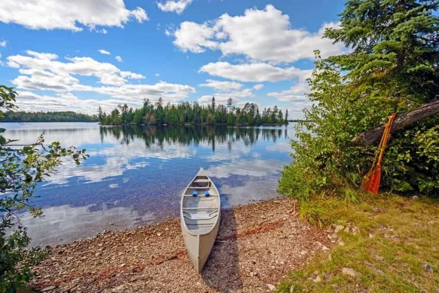 Revelstoke: Guided Canoe Tour with Snacks - Starting in Revelstoke with a useful land lesson