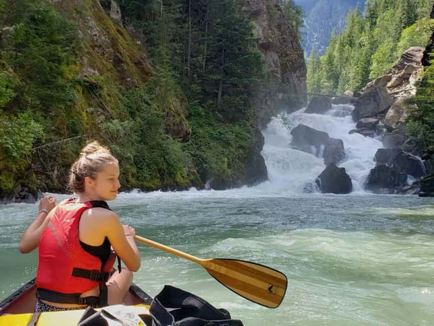 Revelstoke: Guided Canoe Tour with Snacks - Why the waterfalls can make the outing feel special