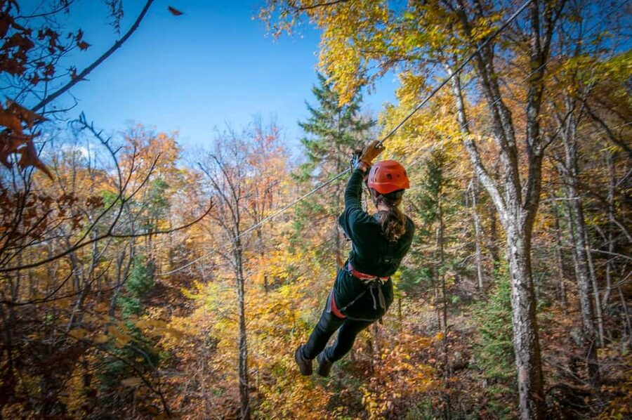 River Ziplines - Nature Tours - The uphill walk is part of the practical calculation