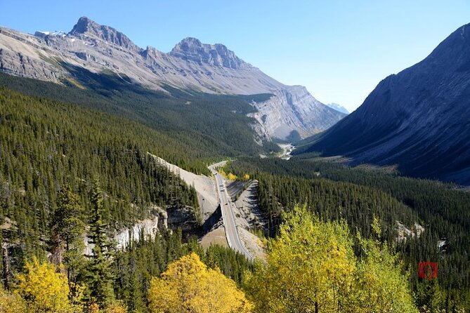 Self-Guided Audio Driving Tour in Icefields Parkway - Sunwapta Falls and Athabasca Falls