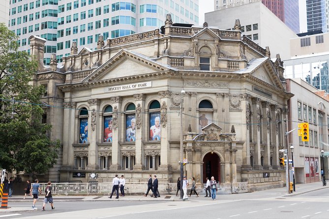 Show me the City! A Small Group Walking Tour of Toronto - Learning Toronto’s underground city in the PATH
