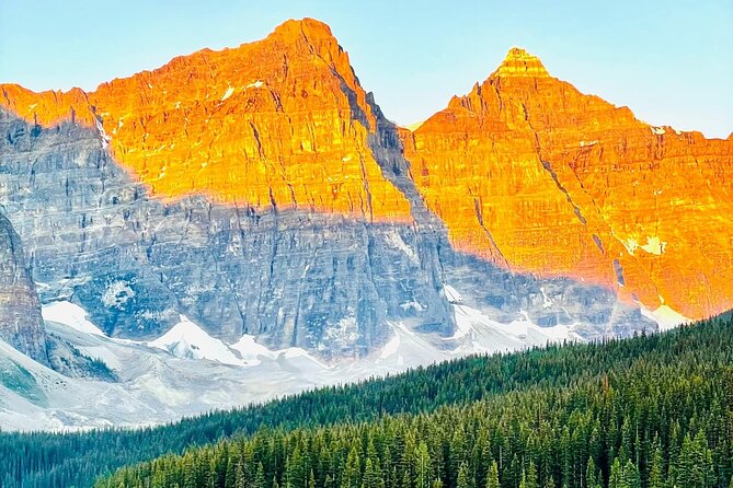 Shuttle Bus 2way BANFF to Lake louise & Moraine lake(1 hour each) - The drive to Moraine Lake