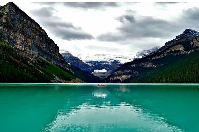 Shuttle from Banff or Canmore to Moraine Lake and Lake Louise - Who will get the most from this shuttle