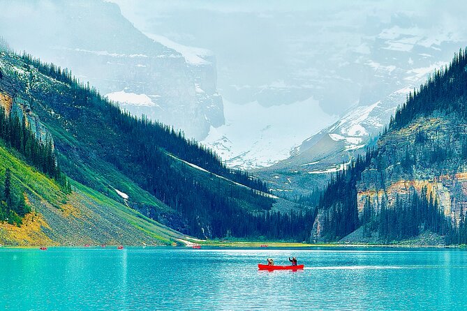 ShuttleBus 2way Banff to Lake Louise (1Hr) and Moraine Lake (1Hr) - The road to Moraine Lake