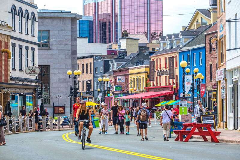 St. John's: Guided Walking Tour of the City - Who will enjoy this St. John’s walk