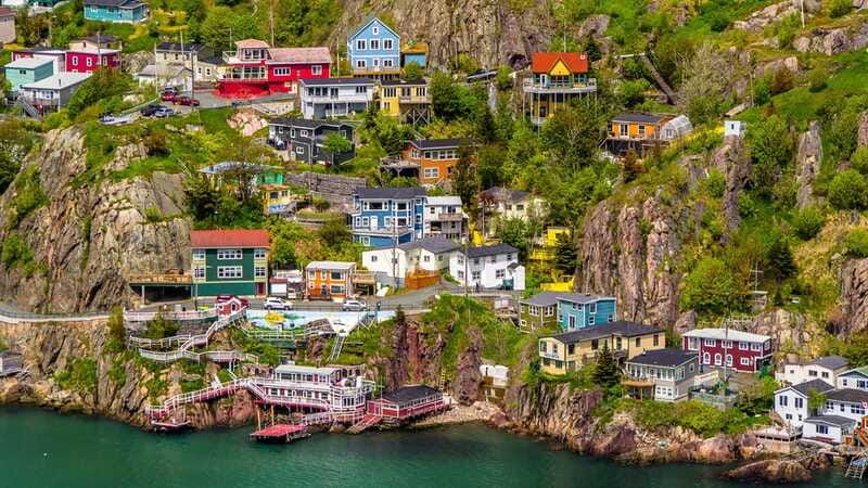 St John's Premium Driving Tour with Signal Hill & Cape Spear - Signal Hill, Cabot Tower, and the harbor below