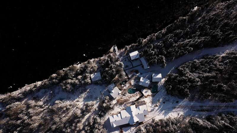 Stoneham: Nordic spa Thermal Experience - Fireplaces and quiet spaces slow the day down