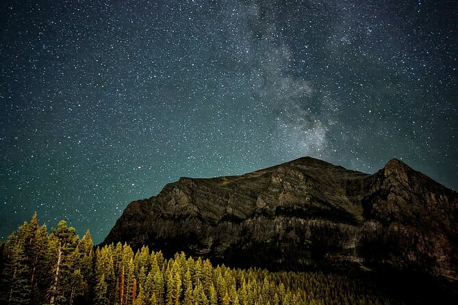 Sunset at Moraine Lake & Stargazing Tour from Canmore/Banff - Stargazing beneath a dark Banff sky