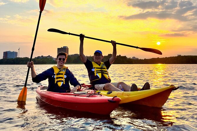 Sunset Kayak Tour in Downtown Ottawa and Gatineau - Key points to know before you paddle