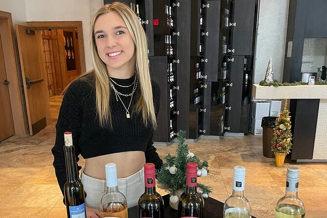 Sunset Niagara-on-the-Lake Small Group Wine Tour with Dinner - Who will enjoy this tour most