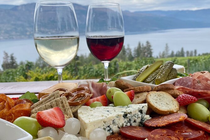Sunset Sip Wine Tour - Mt. Boucherie sets up the dinner finale