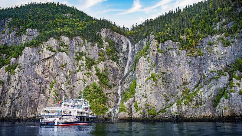 Tadoussac/Charlevoix: 3-Hour Whale Watching Boat Tour - Staying warm matters more than you think