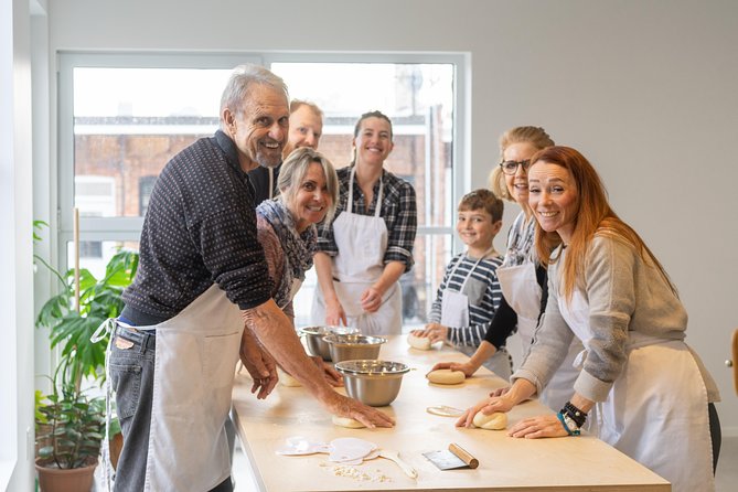The Bagel Class presents : Montreal Bagel Making Workshop! - Shaping, Seasoning, and Baking Your Bagels