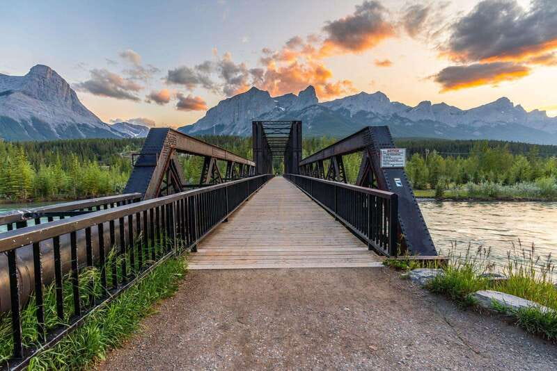 The Canmore HISTORY TOUR - Cowboys and Coal Miners 2H Walk - Starting at Canmore Recreation Centre