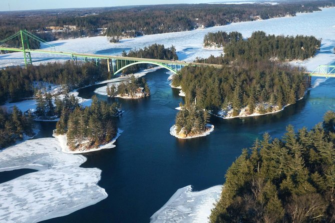 Thousand Islands Helicopter Tour - Seeing the Thousand Islands from Gananoque