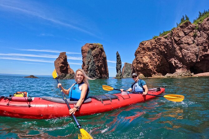 Three Sisters Sea Kayaking Day Tour - Check-in in Advocate Harbour, then a short drive to the beach