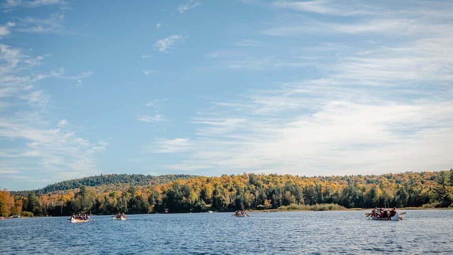 Toronto: Algonquin Park and Ragged Falls Day Trip - Meeting at Yorkdale and settling into the van