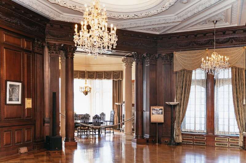 Toronto: Casa Loma Entry Ticket - Why Casa Loma feels different from a normal museum