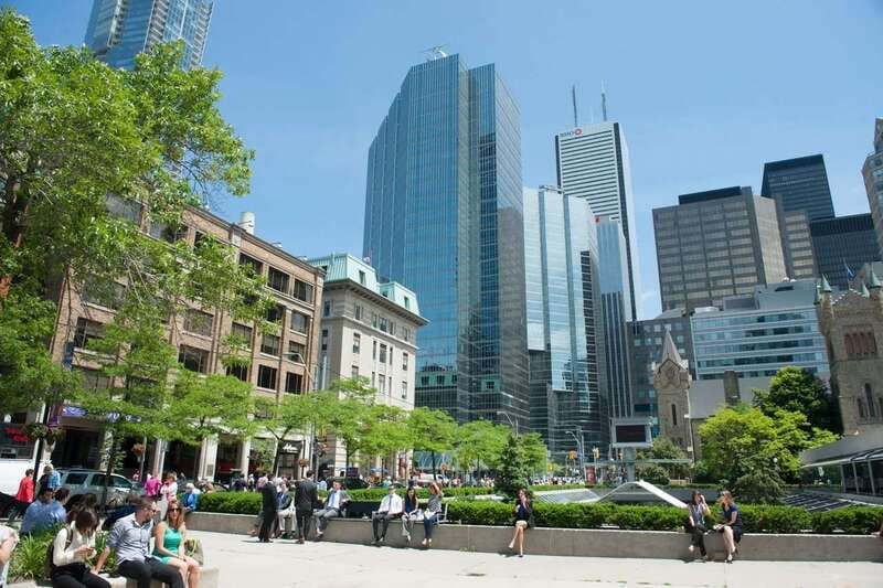 Toronto: City Highlights Walking Tour | 3-Hour - The guides make the difference