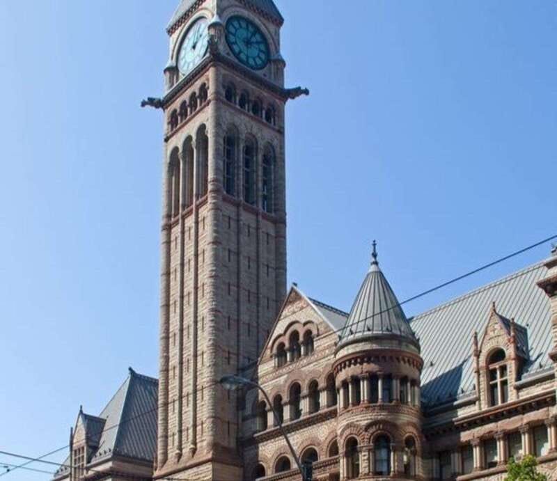 Toronto: Distillery & Old Town Private Walking Tour - Mackenzie House and a more troubled political story