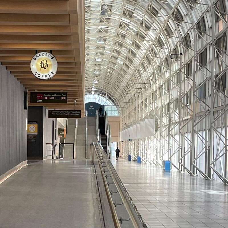 Toronto: Experience PATH - A 32km/24mile underground walkway - Learning to read the PATH instead of getting lost