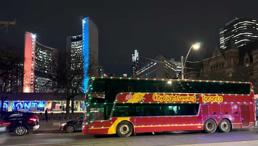Toronto: Festive Lights Bus Tour - Key points at a glance