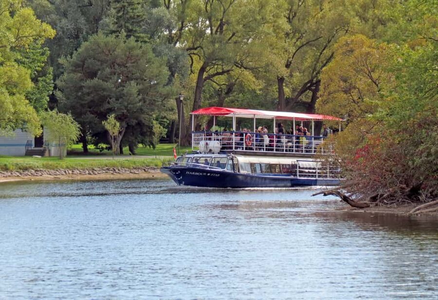 Toronto: Guided Harbour and Islands Sightseeing Cruise - Key Points Before You Board