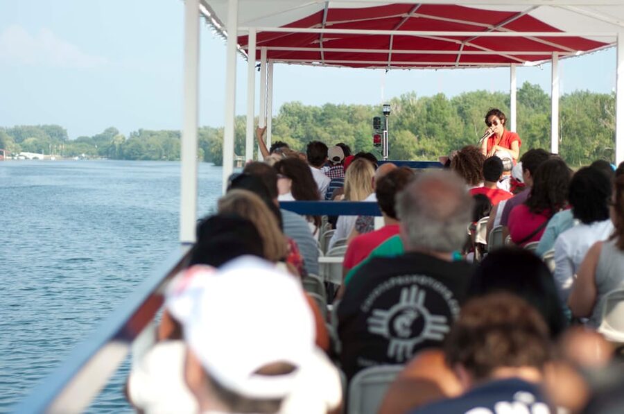 Toronto: Guided Harbour and Islands Sightseeing Cruise - Who Will Enjoy This Cruise Most?