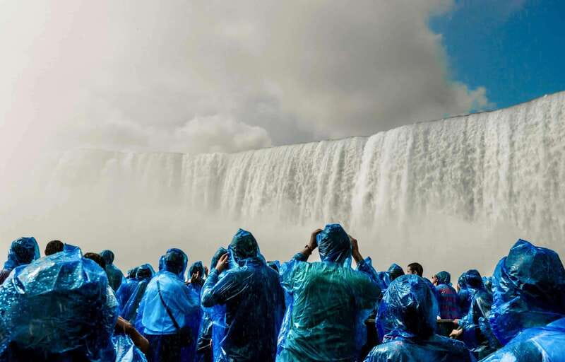 Toronto: Niagara Falls, Boat Ride & Journey Behind the Falls - Maple syrup tasting at Maple Leaf Place