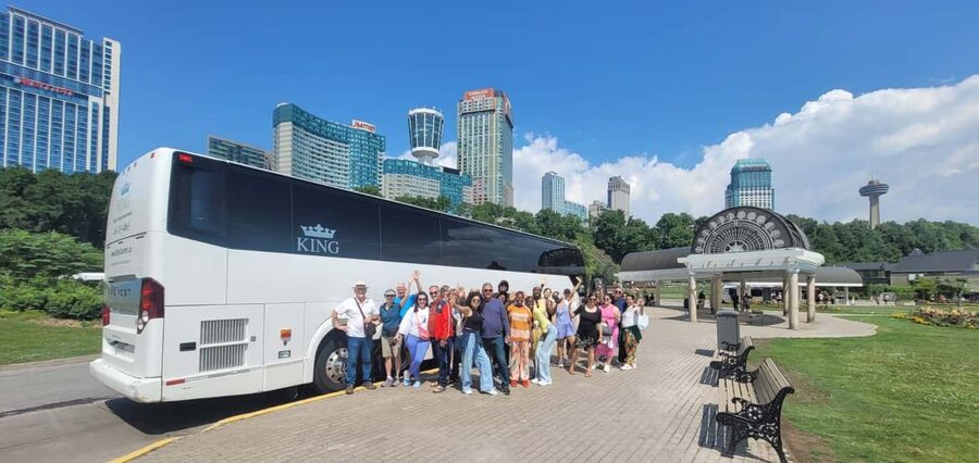 Toronto: Niagara Falls Bus Tour with Maple Tasting and NOTL - The ride home and the value of the schedule