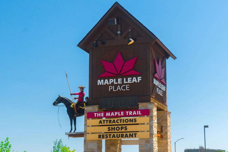 Toronto: Niagara Falls Day Tour with Optional Boat Cruise - Timing, traffic, and the real value of $53