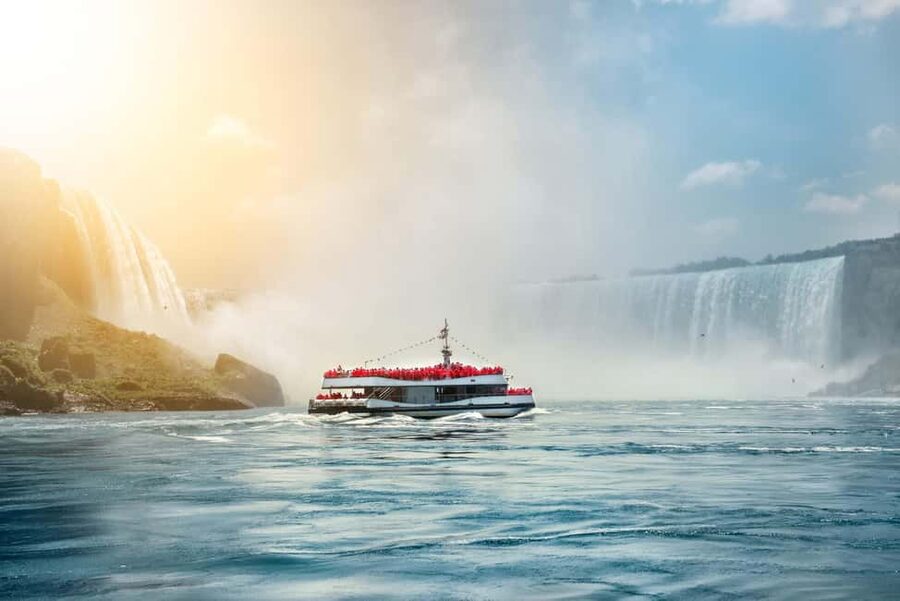 Toronto: Niagara Falls & NOTL Heritage Town Guided Day Tour - From downtown Toronto to the Niagara Region