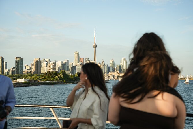 Toronto Premier Dinner Cruise on Odyssey in Toronto Harbour - The plated dinner: satisfying for some, uneven for others