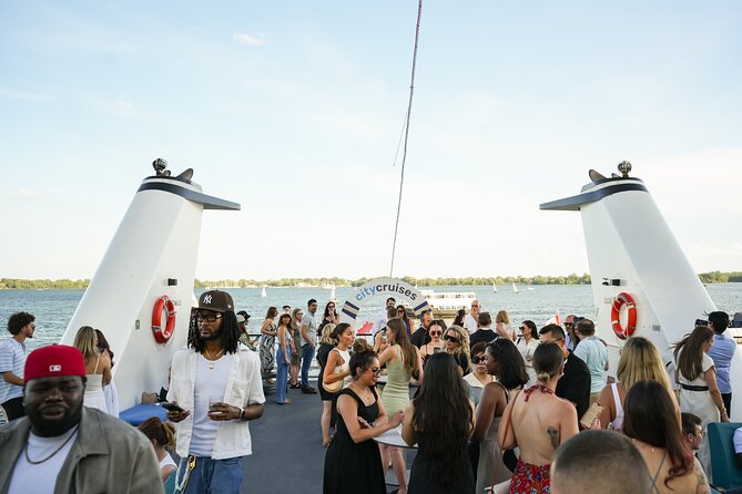 Toronto Premier Dinner Cruise on Odyssey in Toronto Harbour - Eight harbour passages, not sightseeing stops