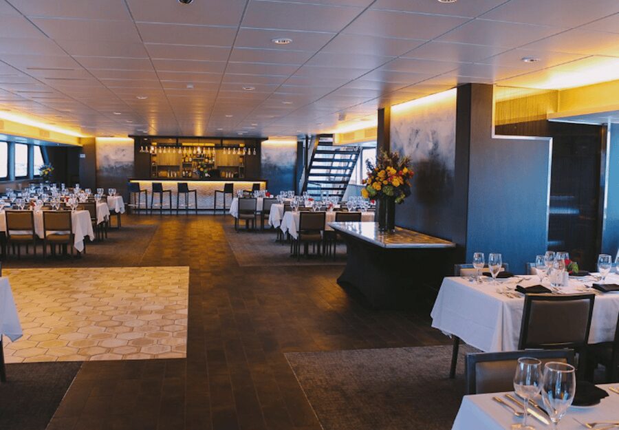 Toronto: Premium Harbor Cruise with Lunch, Brunch, or Dinner - Food, drinks, and the real cost