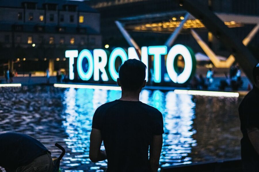 Toronto: Premium Night Driving Tour with Tower Entry - Nathan Phillips Square and the city lights