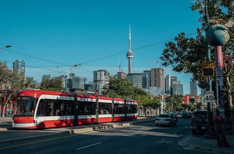 Toronto: Private Small Group City Tour with Local Guide - Cabbagetown, Rosedale, and Forest Hill