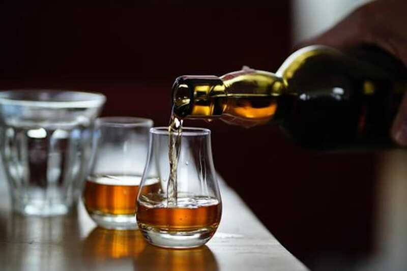 Toronto: Prohibition & Spirits History Walking Tour - Gangsters, smuggling, and the rise of Harry Hatch