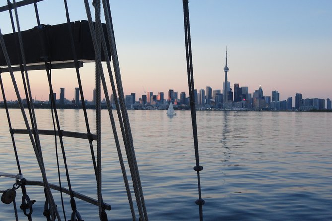 Toronto Tall Ship Boat Cruise - A historic ship in the middle of Toronto