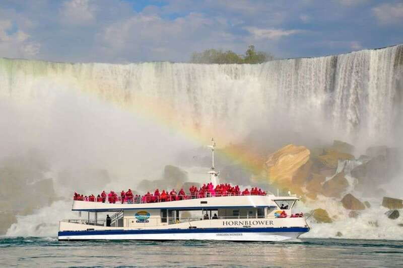 Toronto to Niagara Falls: Boat Ride & Behind the falls Tour - Three hours to explore, eat, and take photos