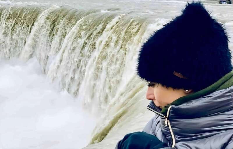 Toronto: Winter Niagara Falls Tour with Attractions Package - The Niagara River and Whirlpool photo stop